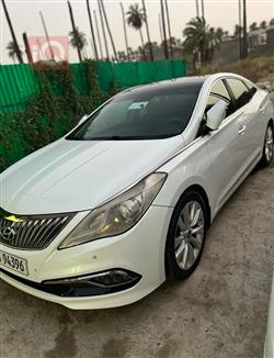 هیوندای ازێرا